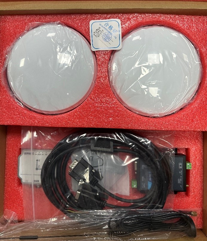 Example packaging for the HI32 module and accessories